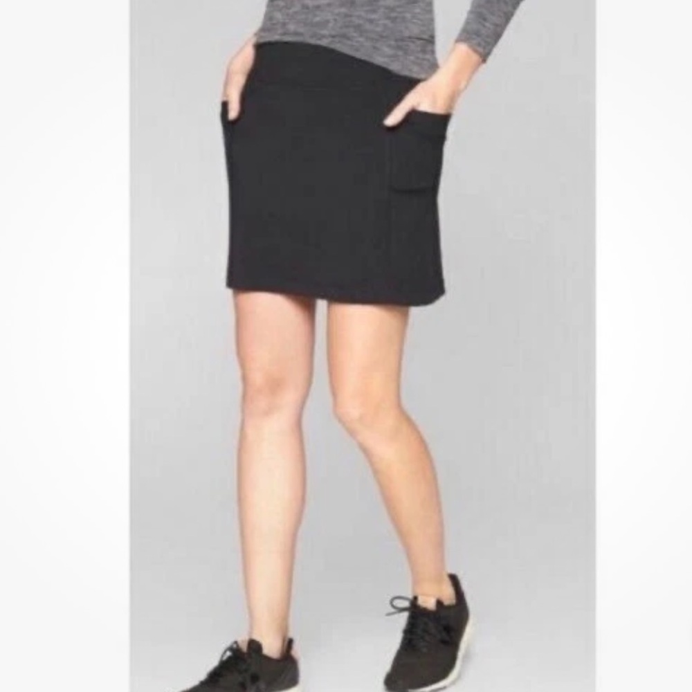 Athleta Women's Excursion Skort Skirt Black Large pockets 153396 Size XS - Picture 1 of 11